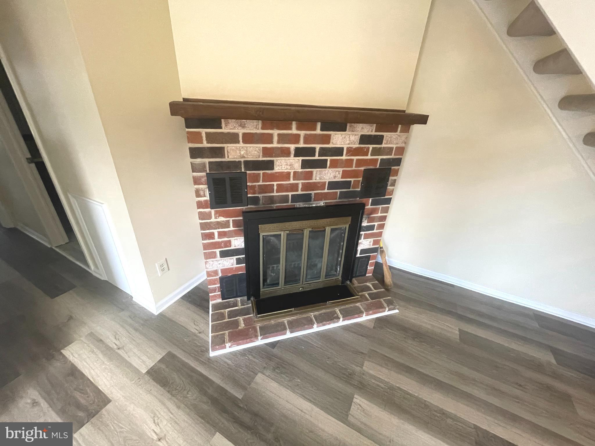 CHESTERBROOK - Residential Lease