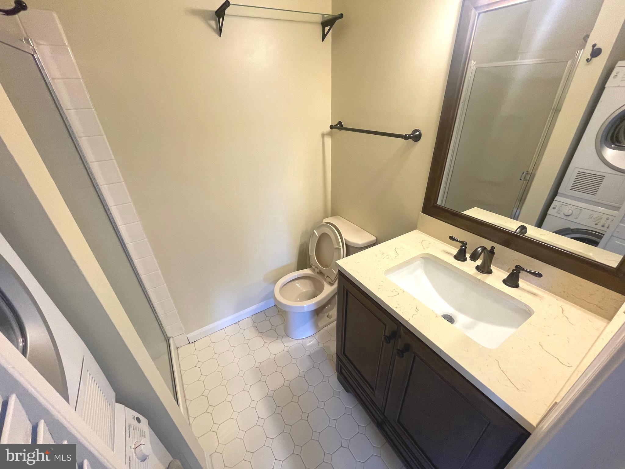 CHESTERBROOK - Residential Lease