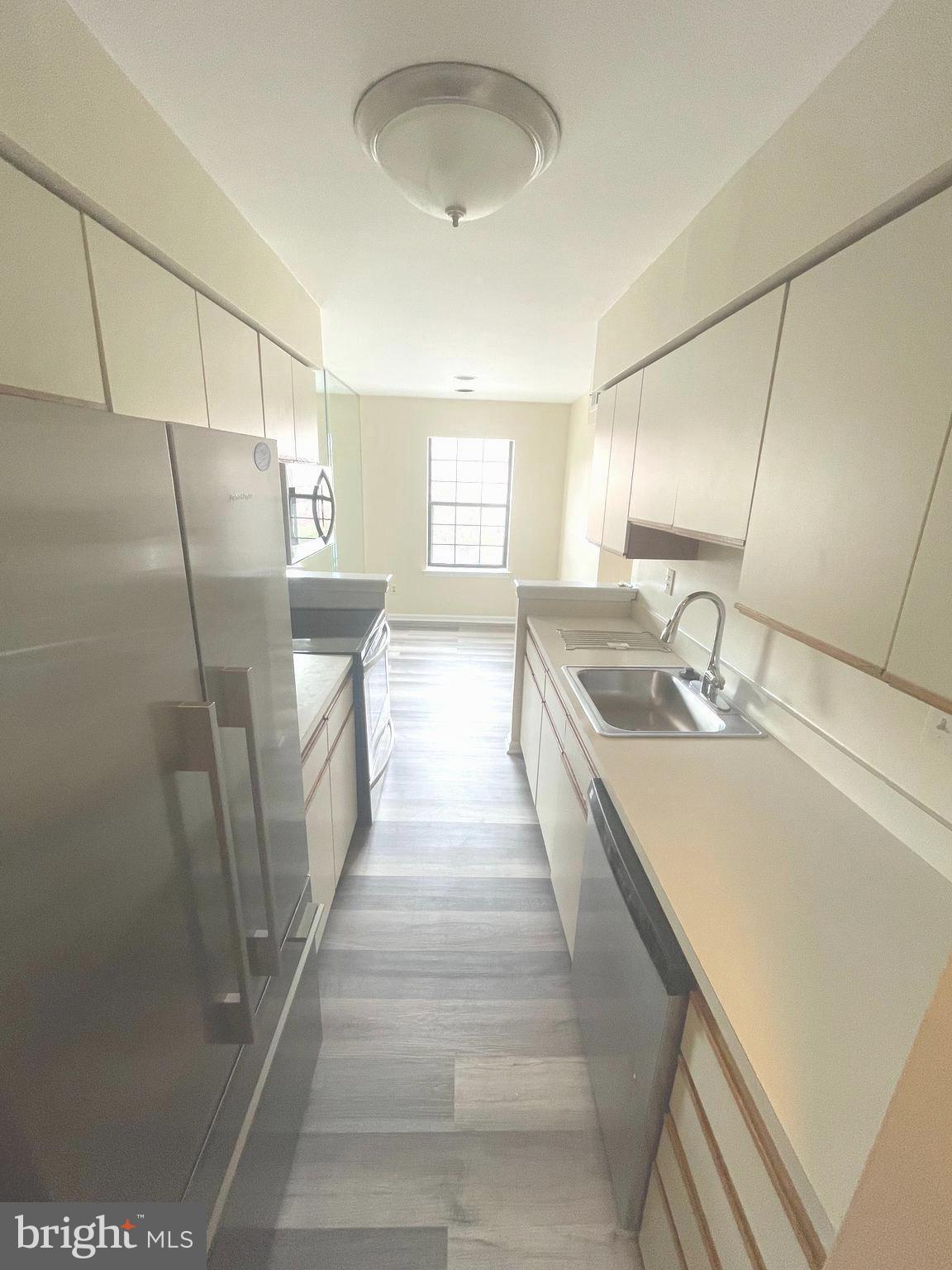 CHESTERBROOK - Residential Lease