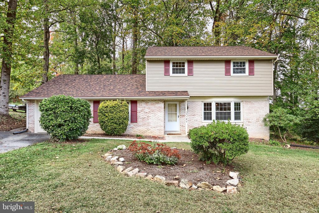 Photo of 3142 Briarwood Boulevard, LANCASTER, PA 17601 (MLS # PALA2078584)