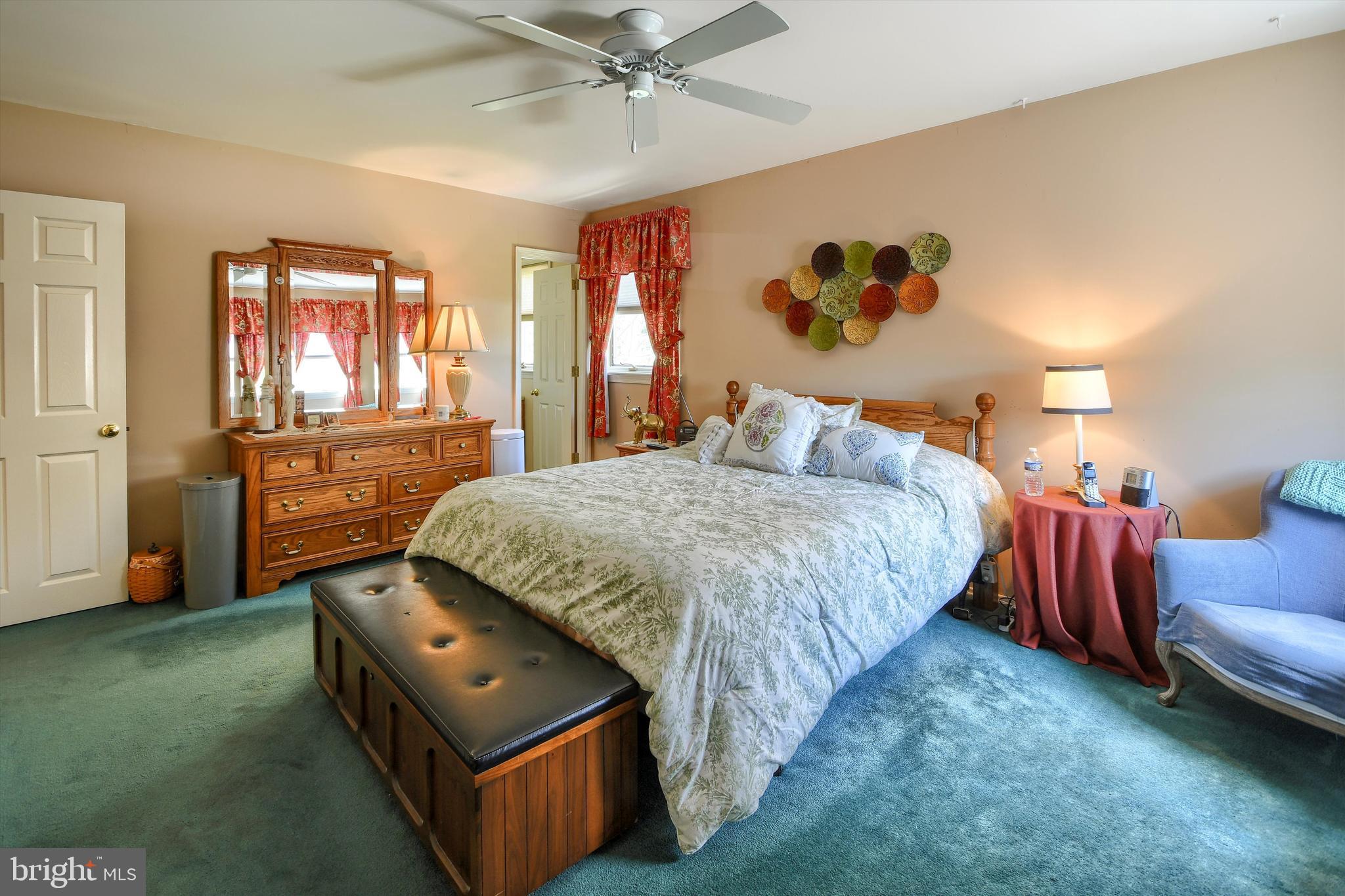 THE PINES - Residential