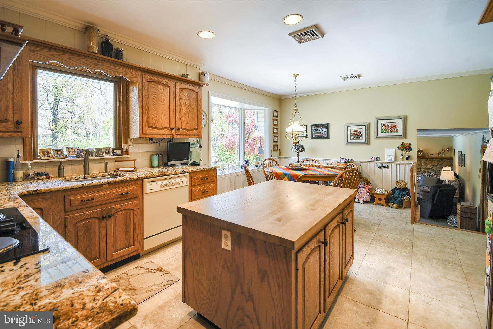 THE PINES - Residential