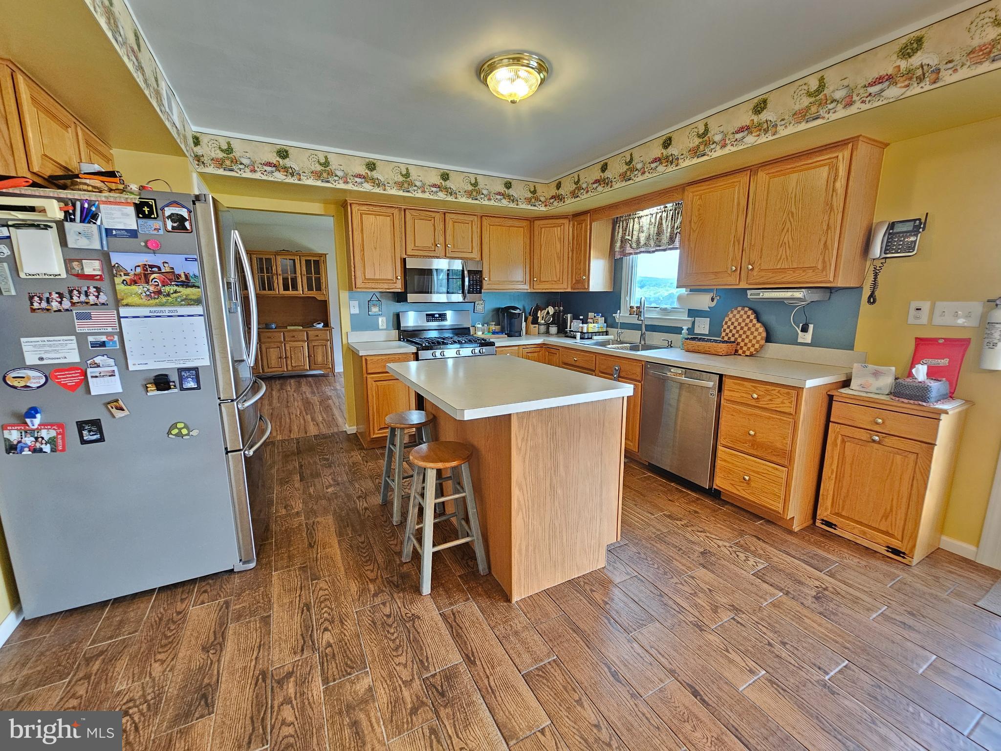 4509 HILLSIDE ROAD