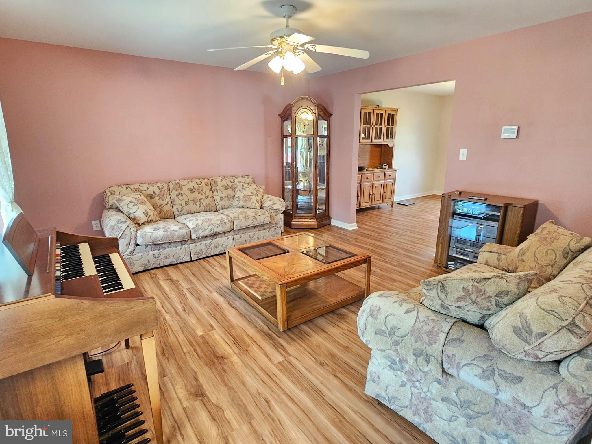 4509 HILLSIDE ROAD