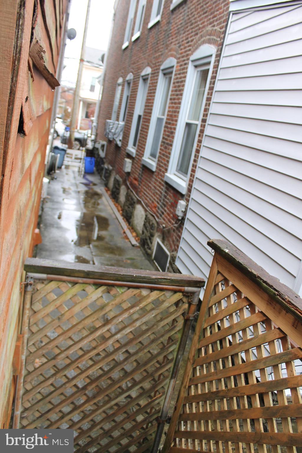 PHILADELPHIA - Residential