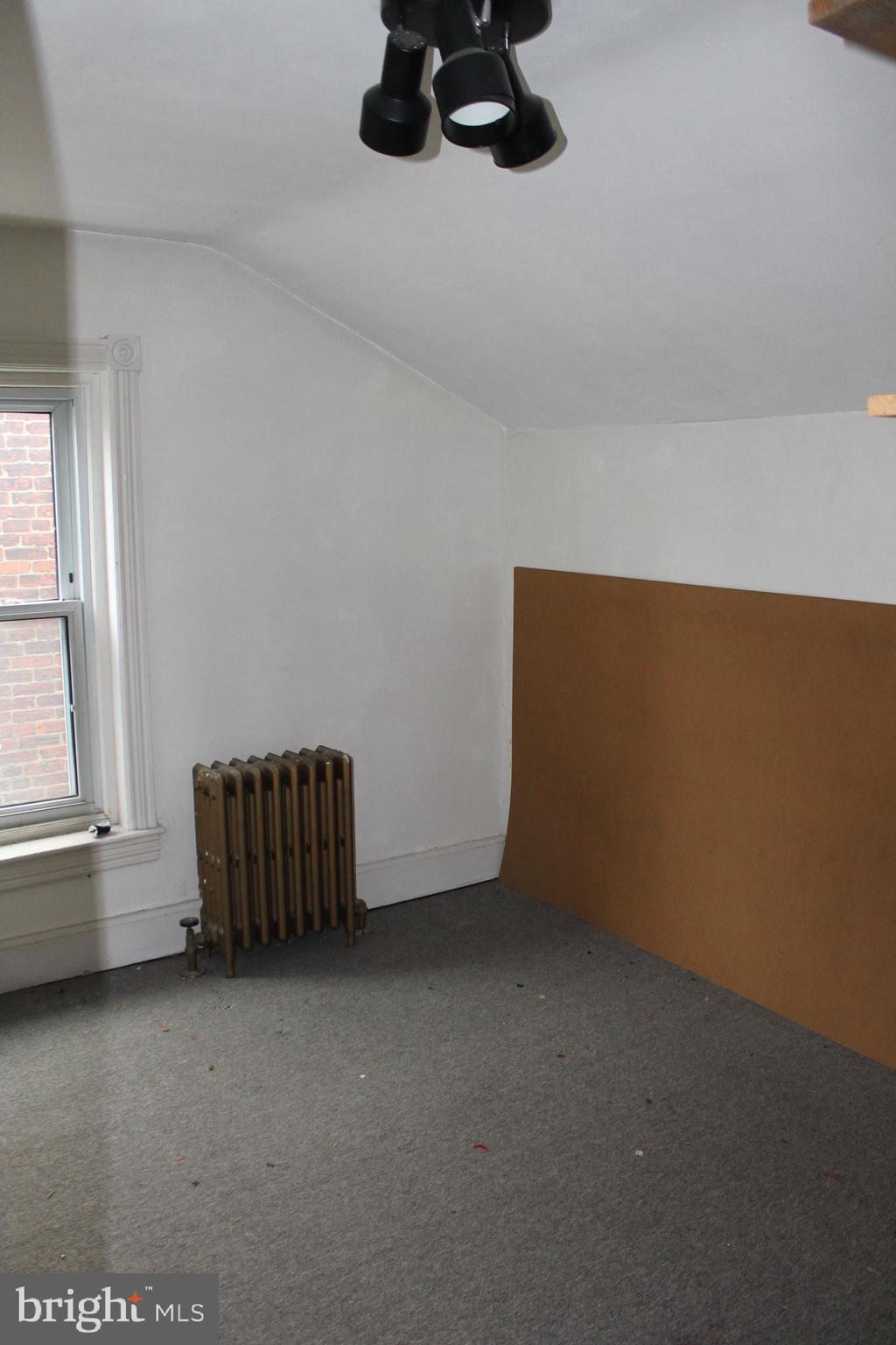 PHILADELPHIA - Residential