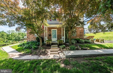 169 SALEM ROAD SCHWENKSVILLE PA 19473