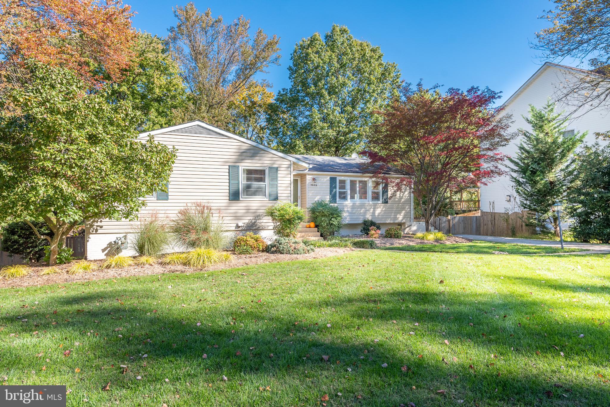 TOWN AND COUNTRY ESTATES - Residential