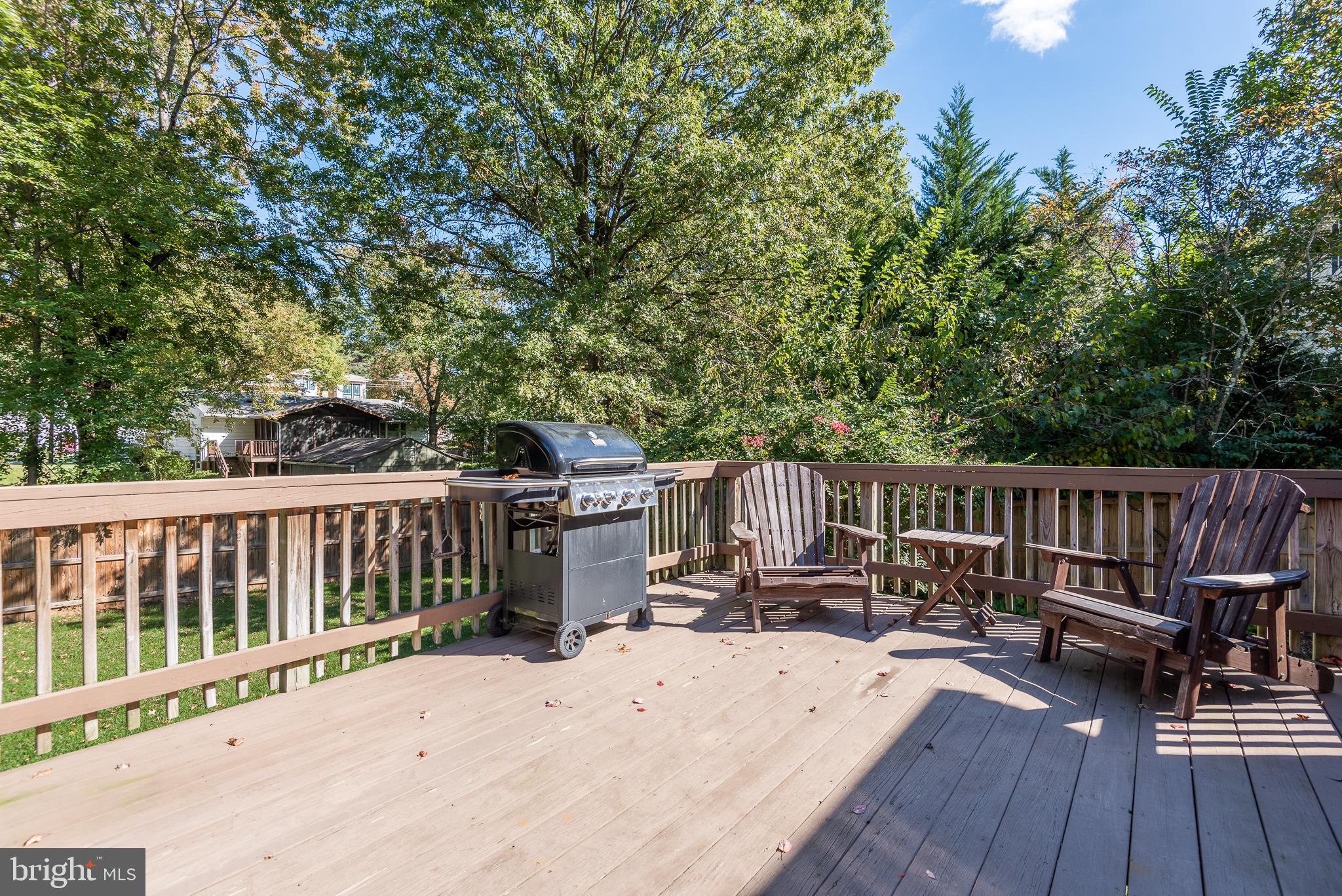 TOWN AND COUNTRY ESTATES - Residential