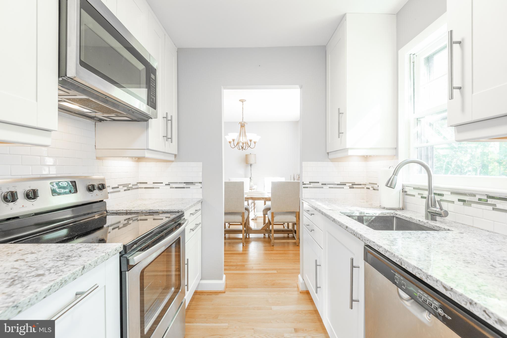 TOWN AND COUNTRY ESTATES - Residential