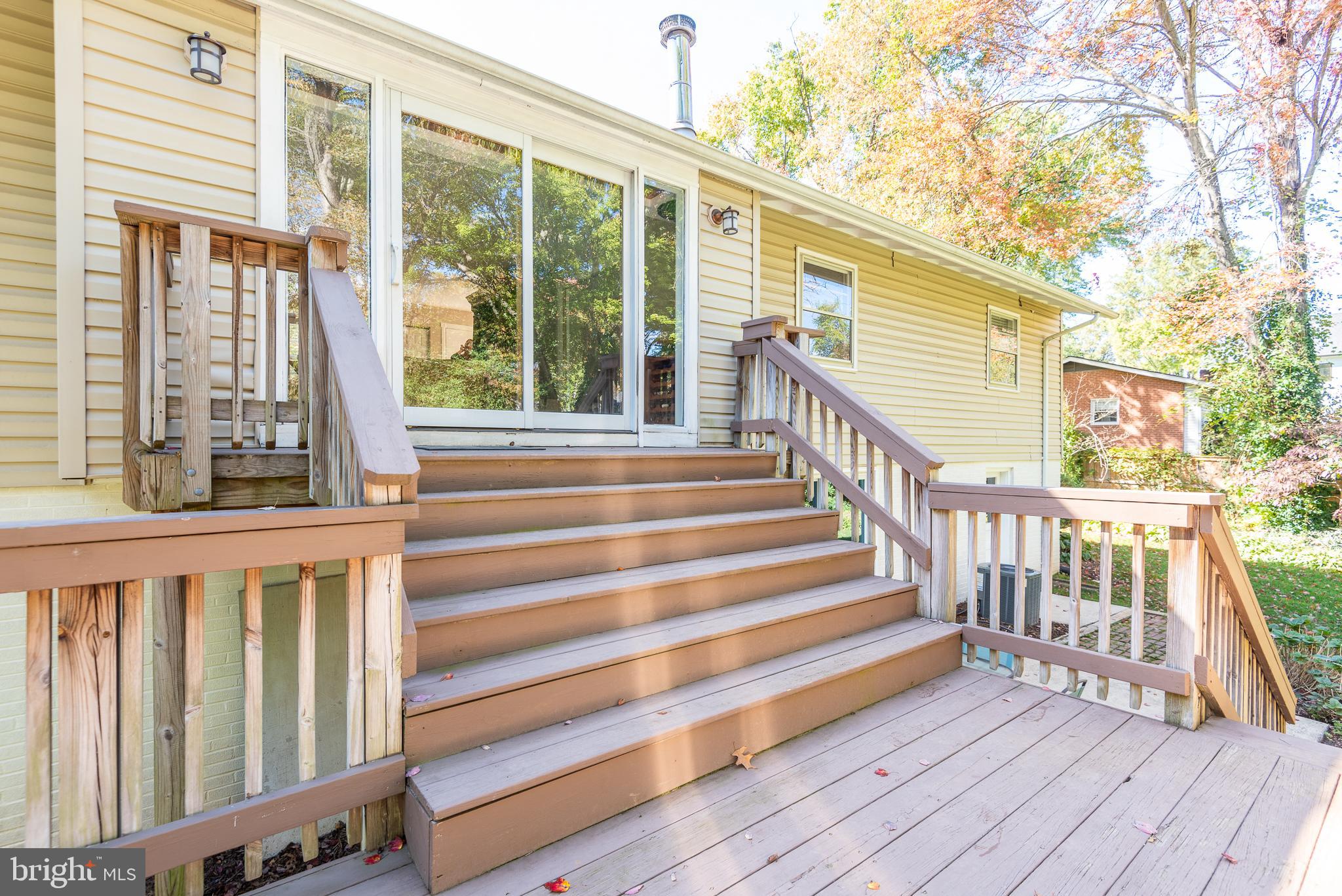 TOWN AND COUNTRY ESTATES - Residential