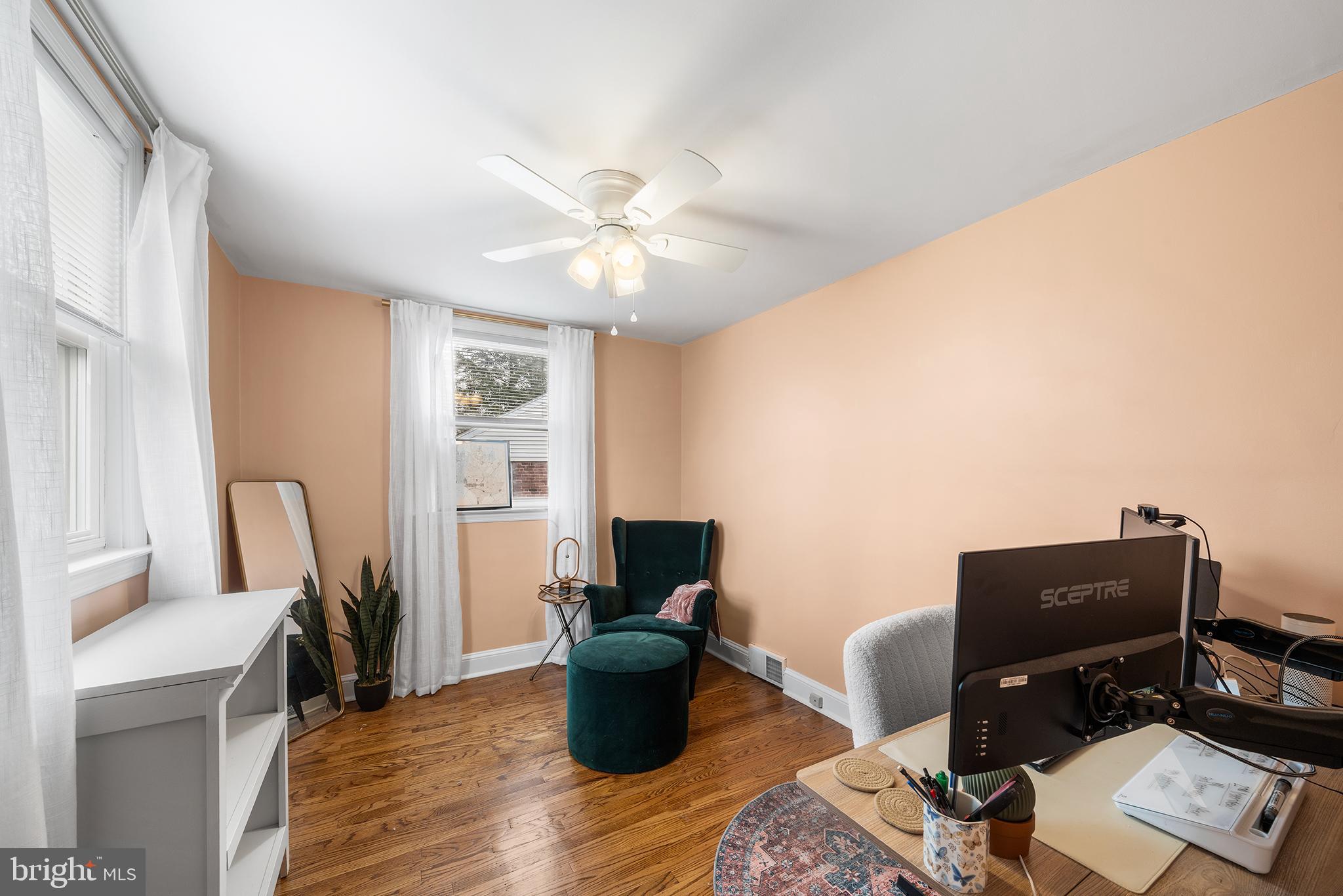 LYNNWOOD - Residential