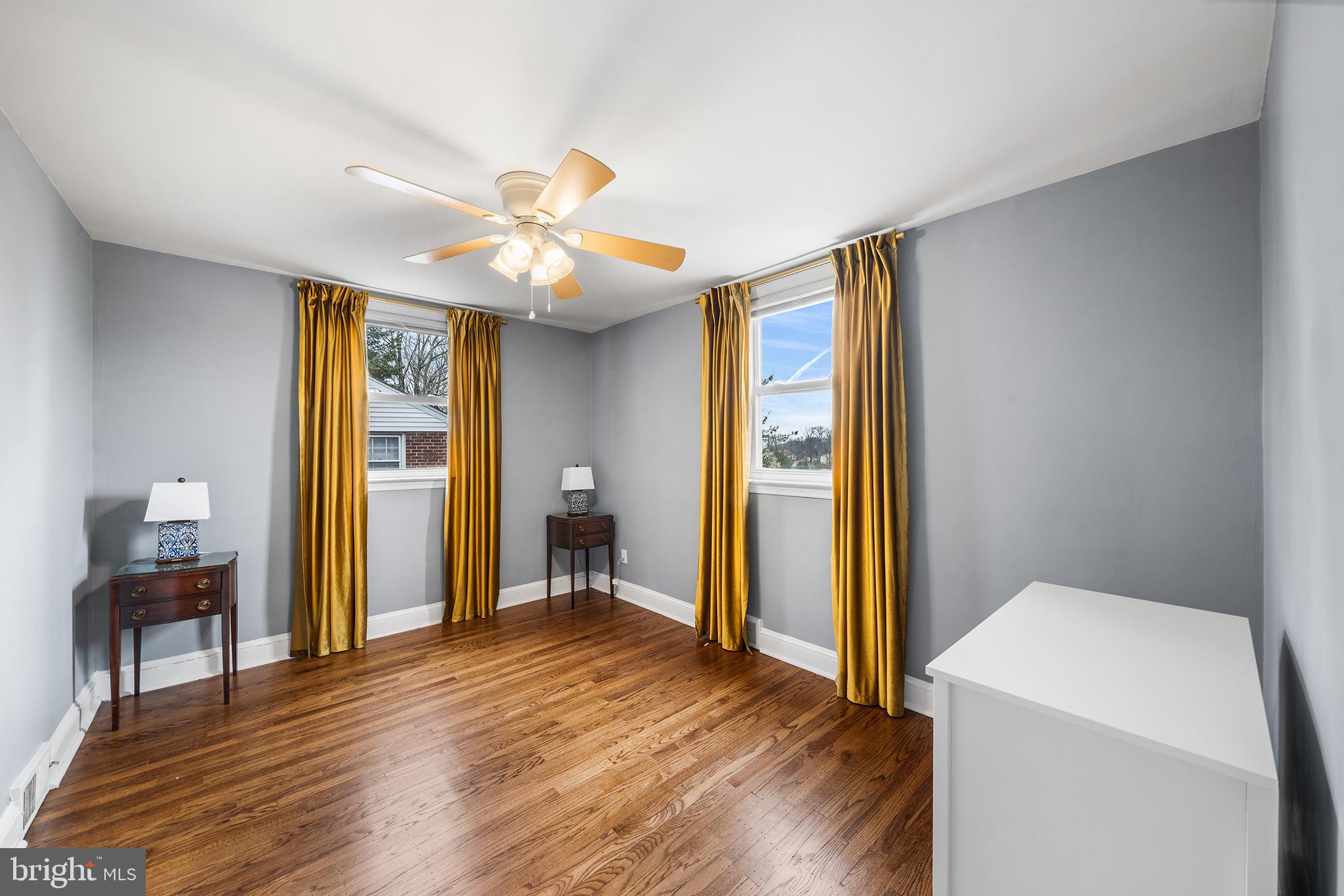 LYNNWOOD - Residential