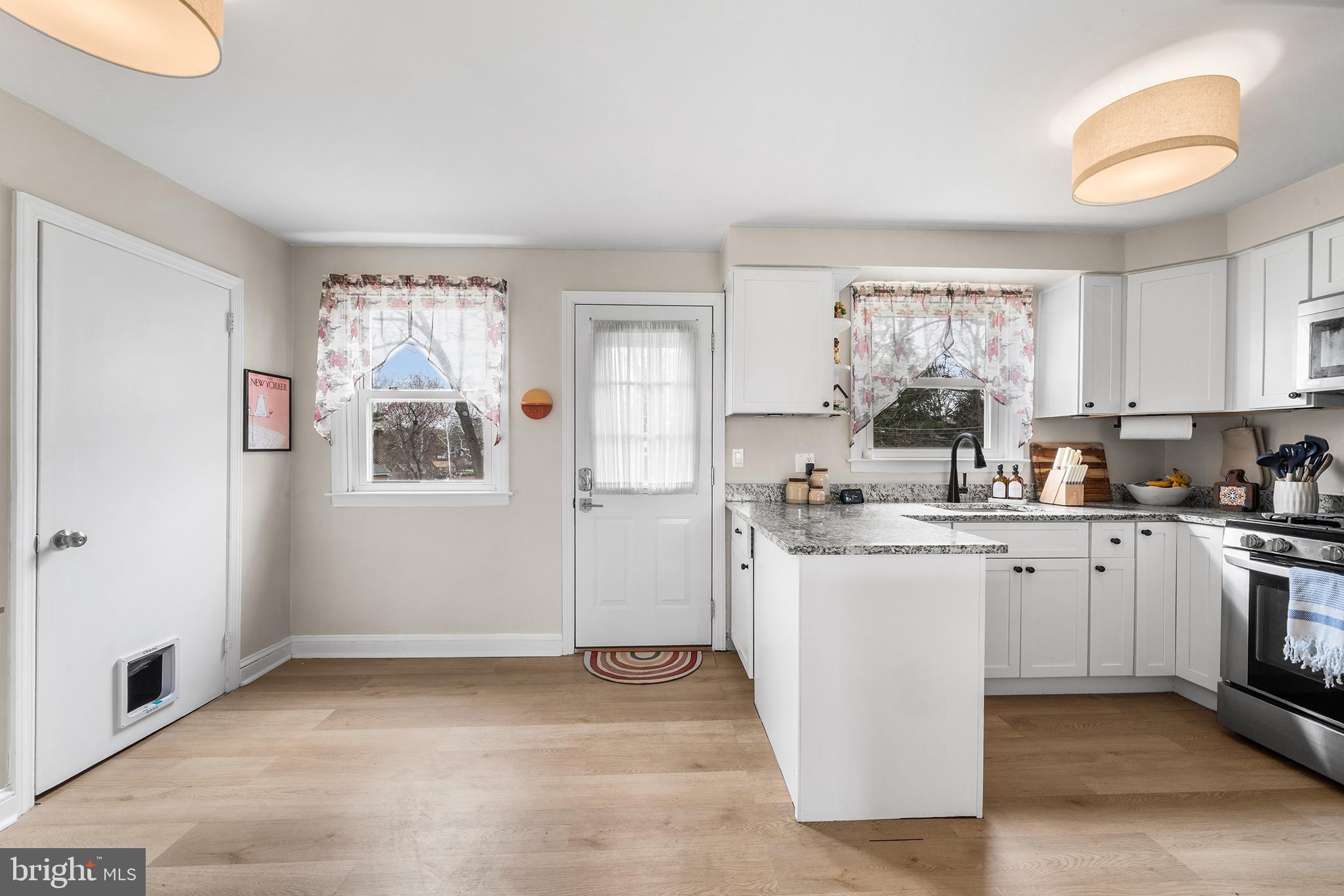 LYNNWOOD - Residential