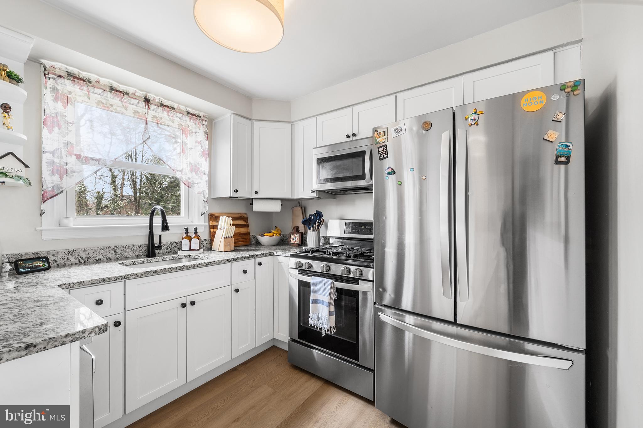 LYNNWOOD - Residential