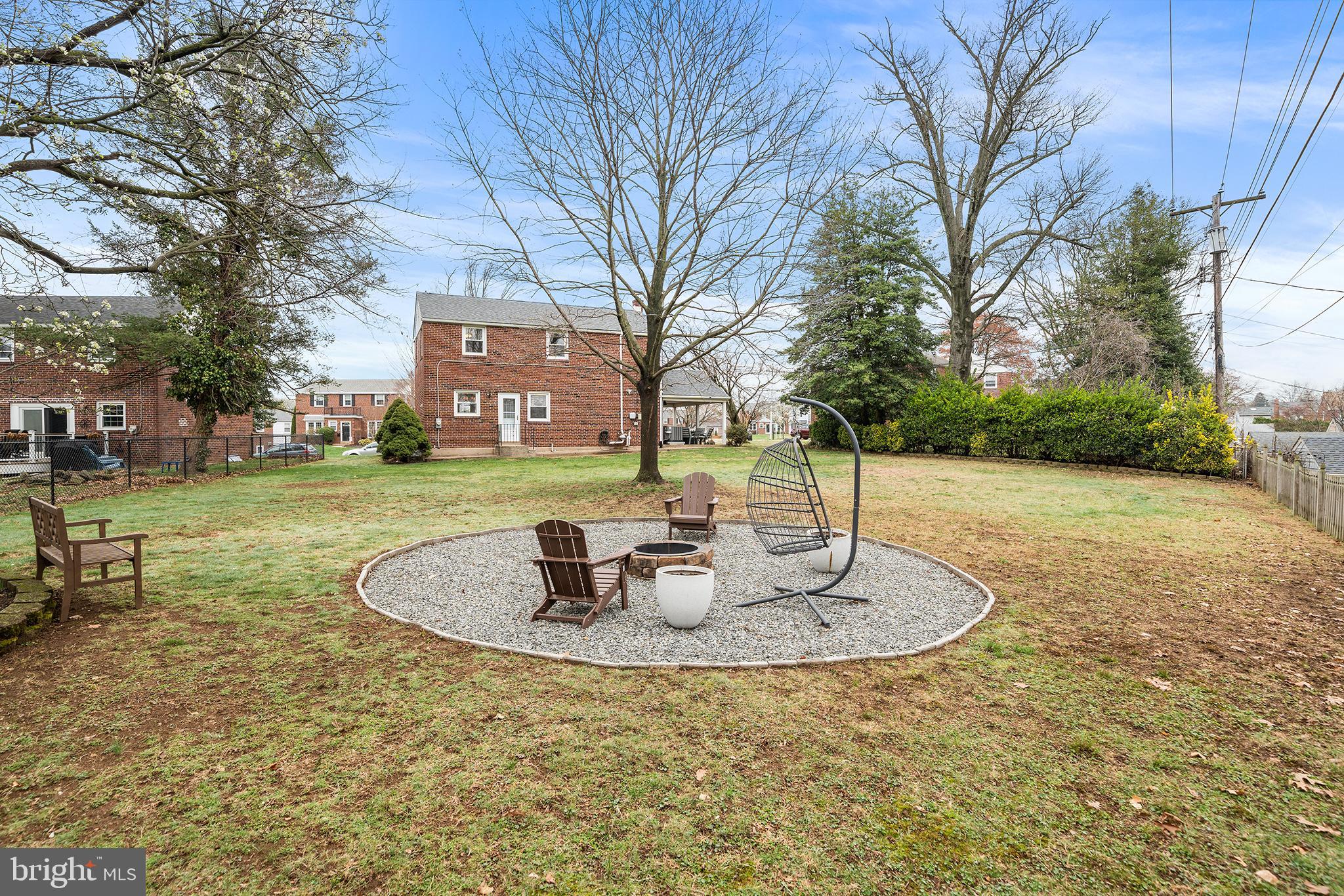 LYNNWOOD - Residential