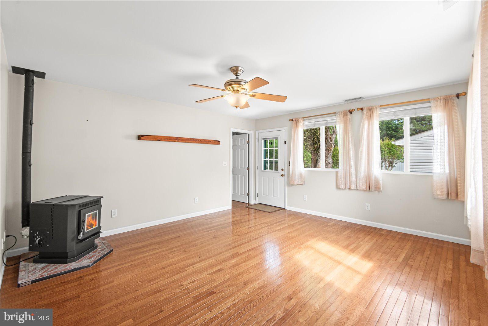 BLUFF POINT - Residential