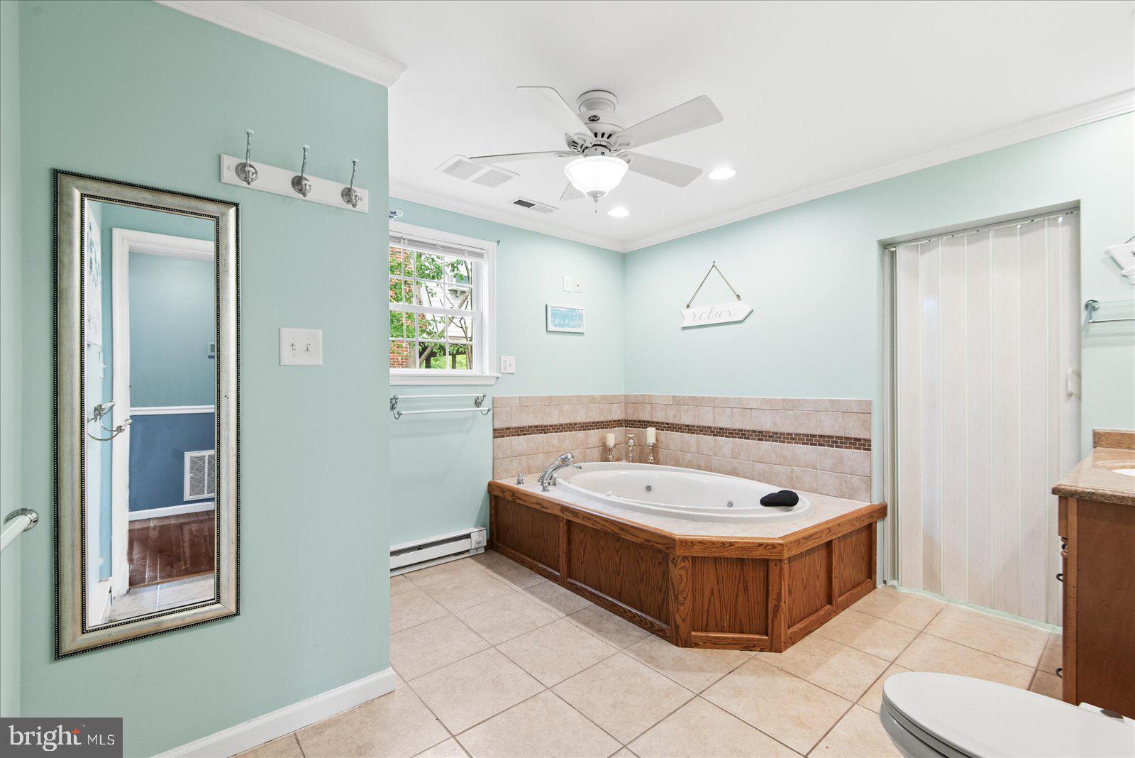 BLUFF POINT - Residential