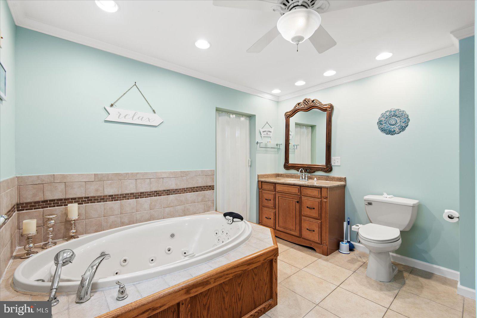 BLUFF POINT - Residential