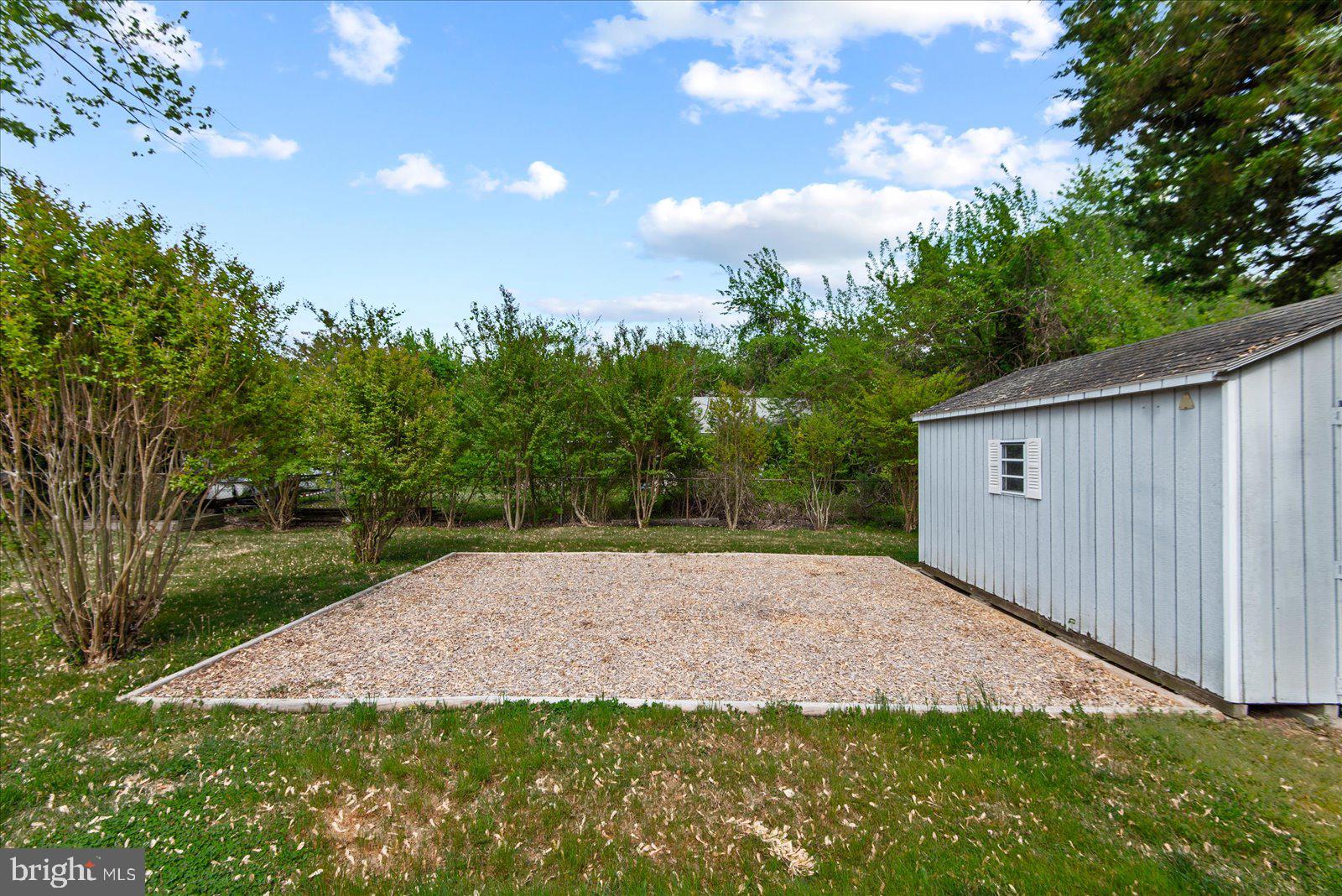 BLUFF POINT - Residential