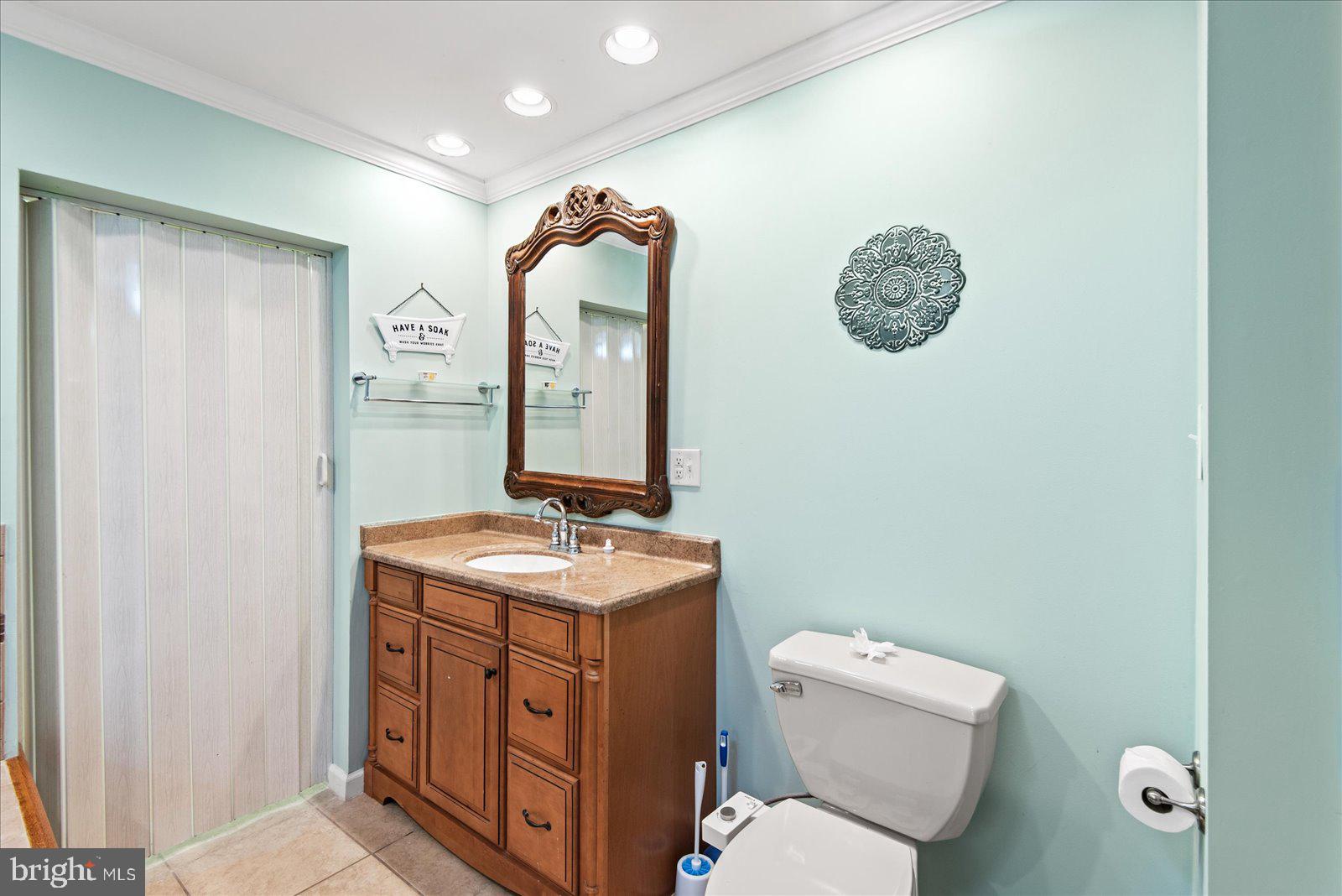 BLUFF POINT - Residential