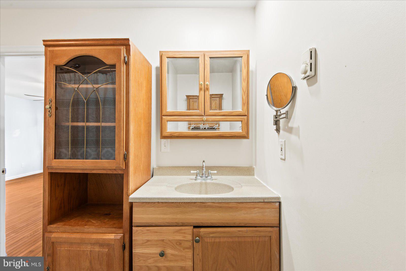 BLUFF POINT - Residential