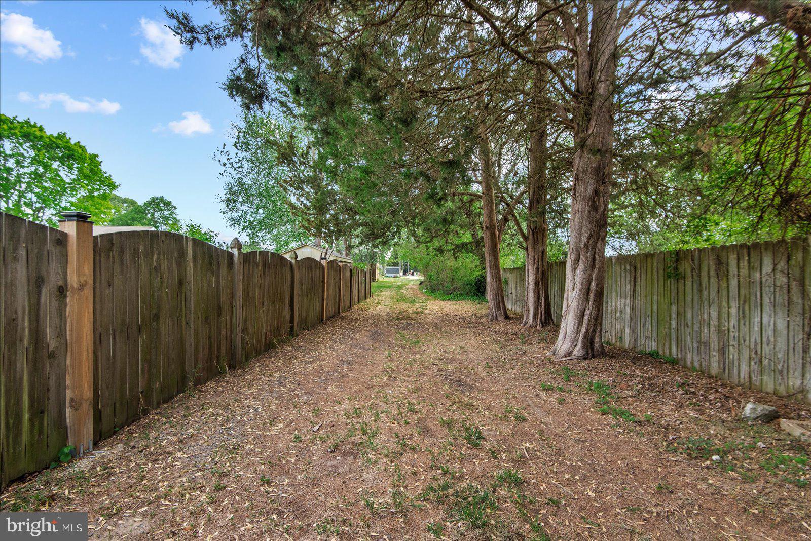 BLUFF POINT - Residential