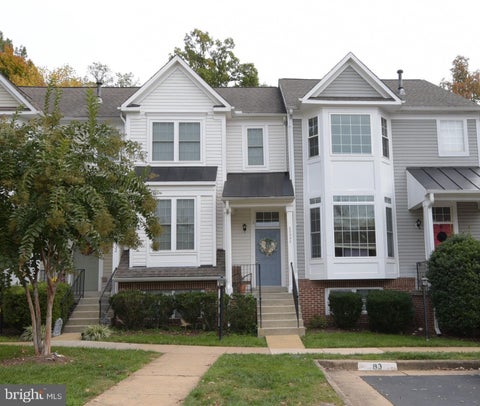 Photo of 20530 Willoughby Square, STERLING, VA 20165 (MLS # VALO2133980)