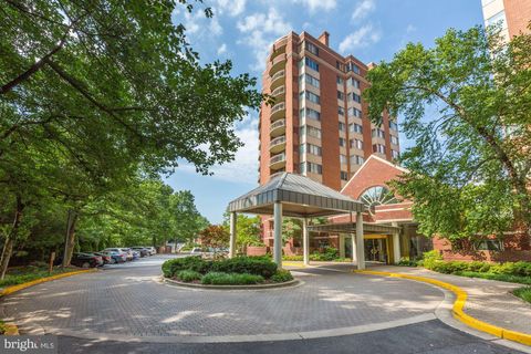 5802 NICHOLSON LANE 302 NORTH BETHESDA MD 20852