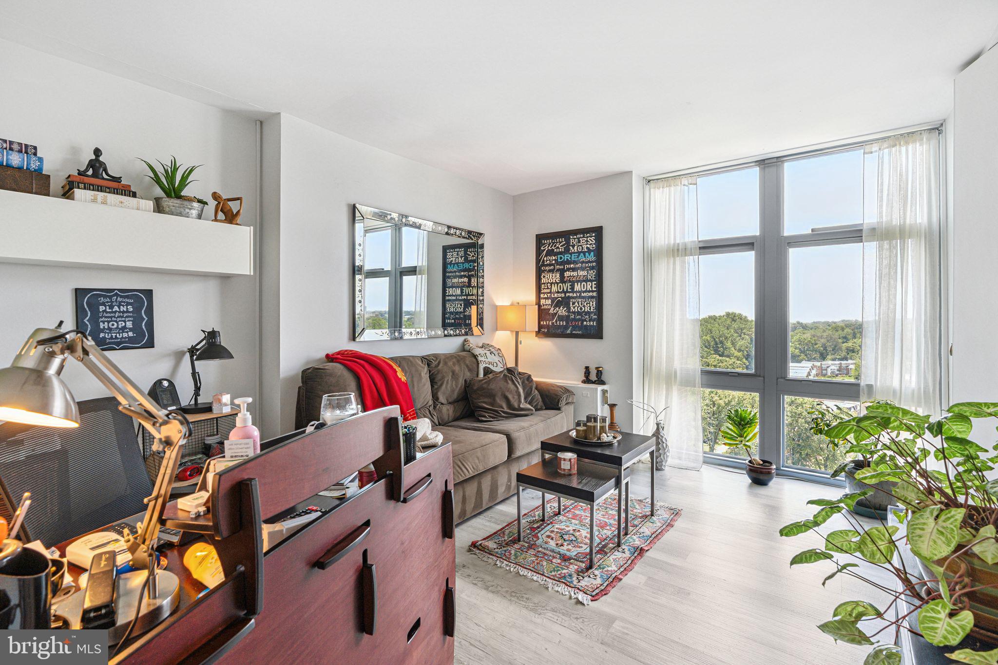 WYNNEFIELD HEIGHTS - Residential