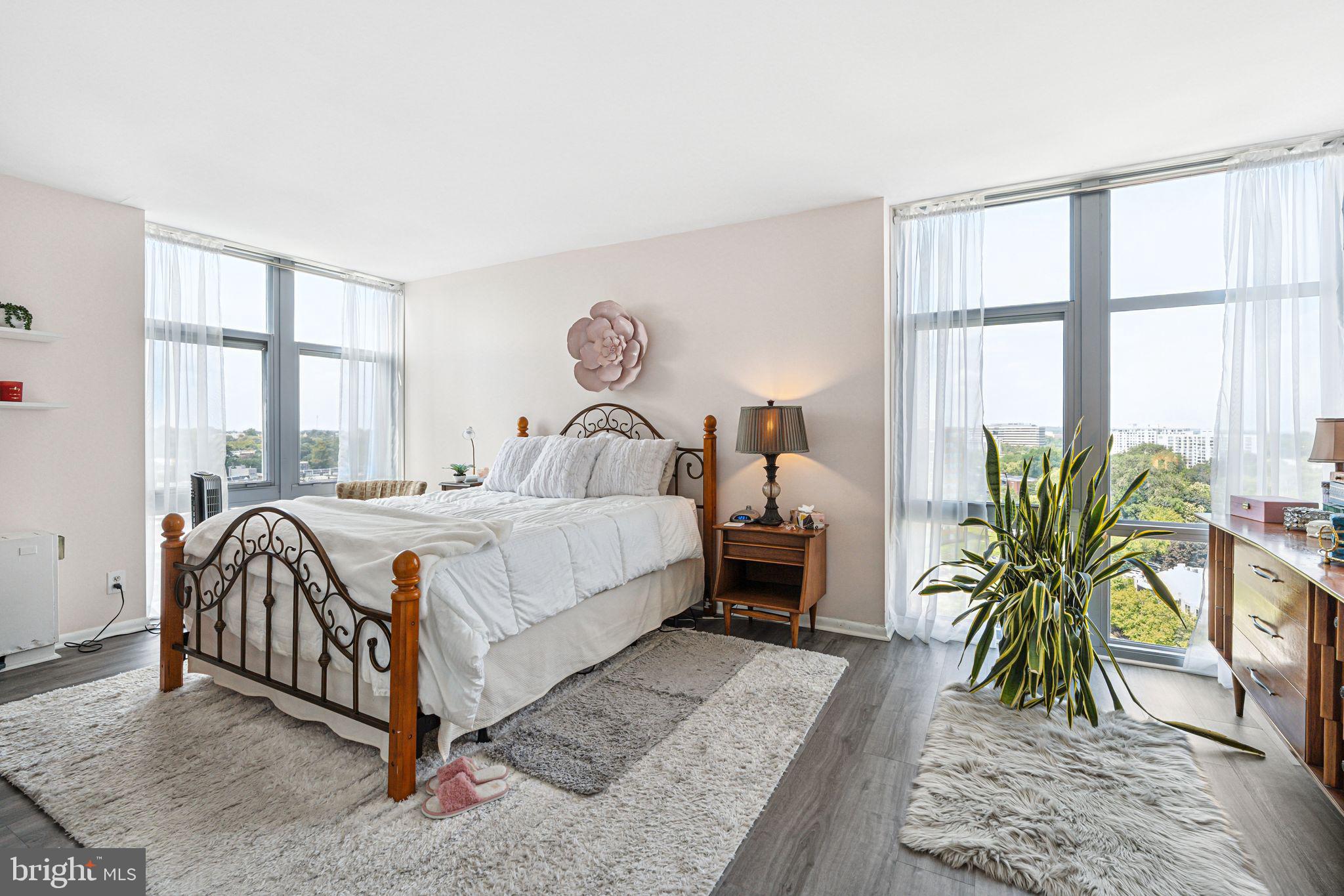 WYNNEFIELD HEIGHTS - Residential