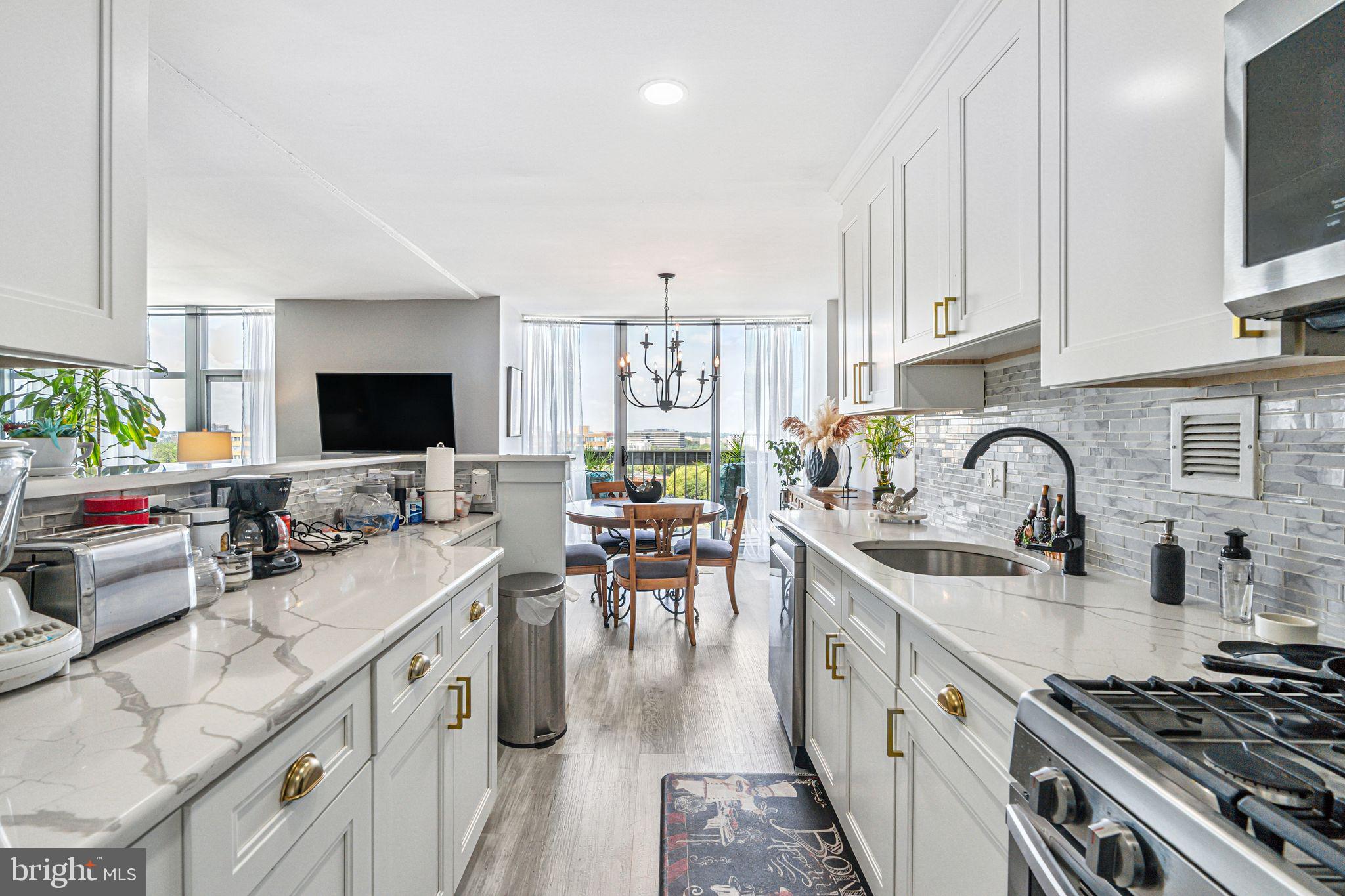 WYNNEFIELD HEIGHTS - Residential