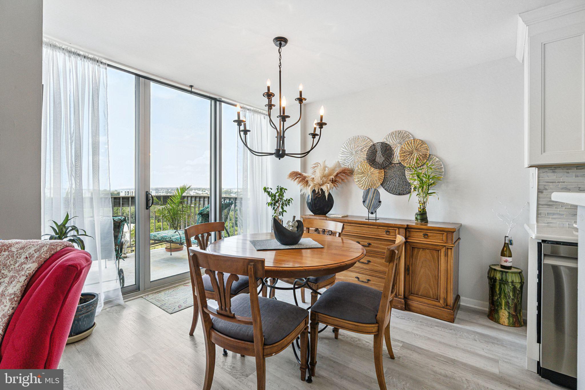 WYNNEFIELD HEIGHTS - Residential