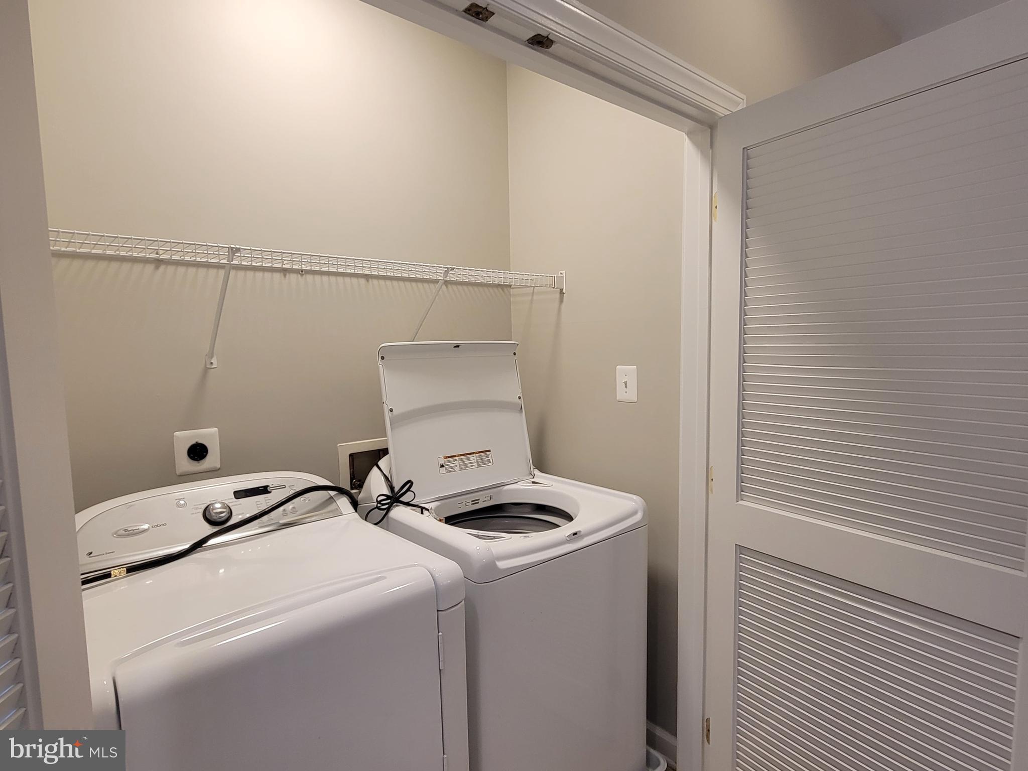 BRISTOW VILLAGE - Residential Lease