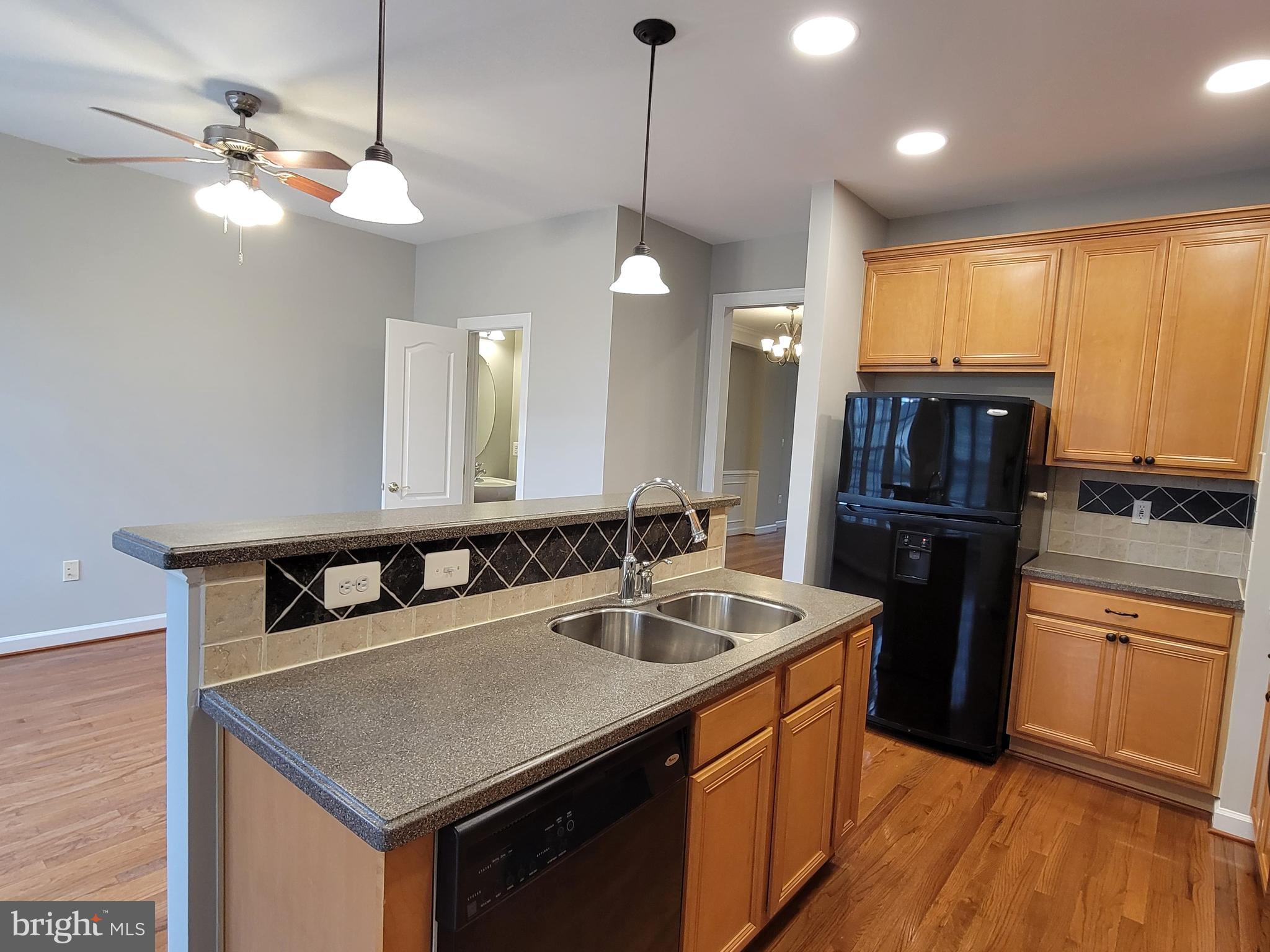 BRISTOW VILLAGE - Residential Lease