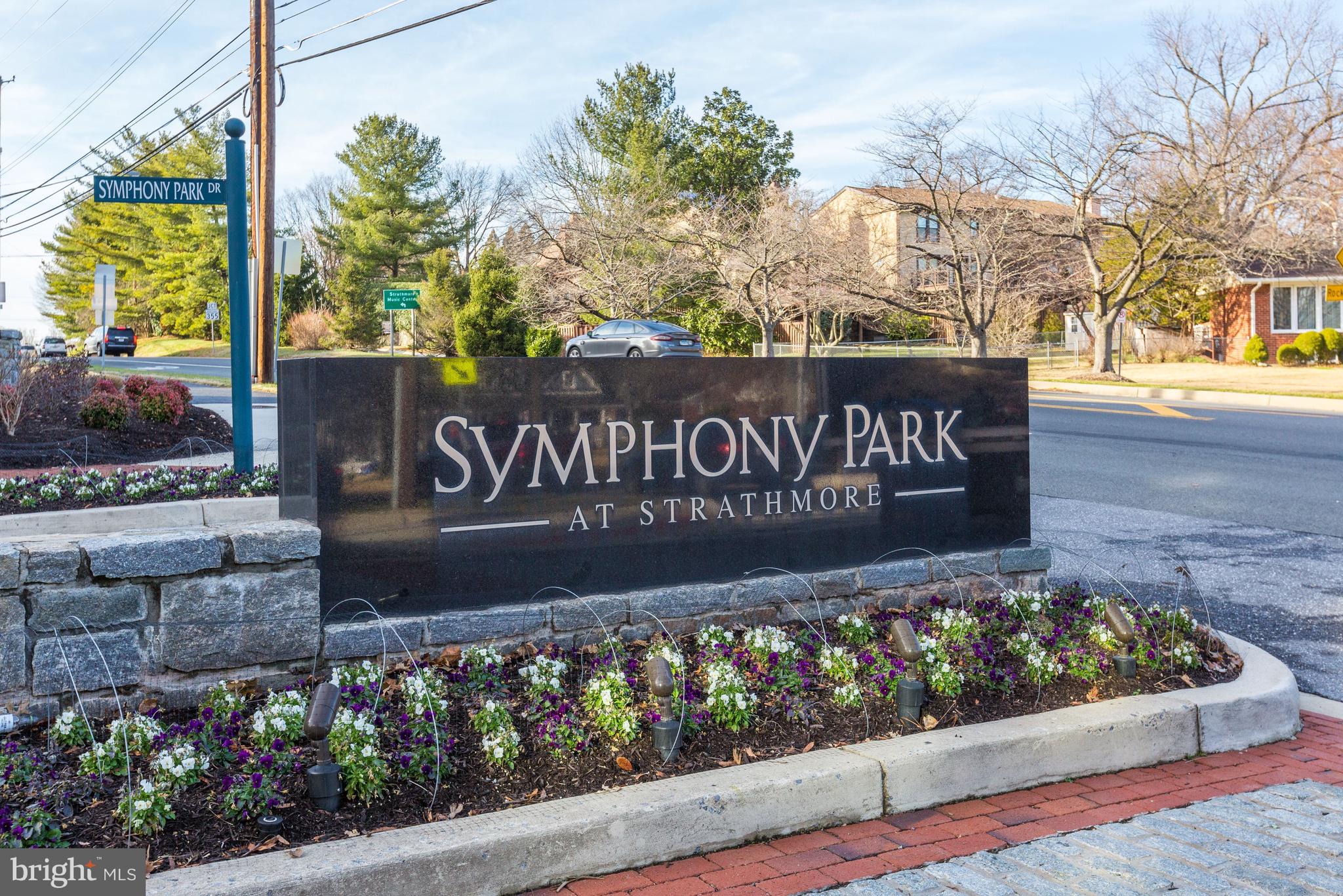 SYMPHONY PARK - Residential