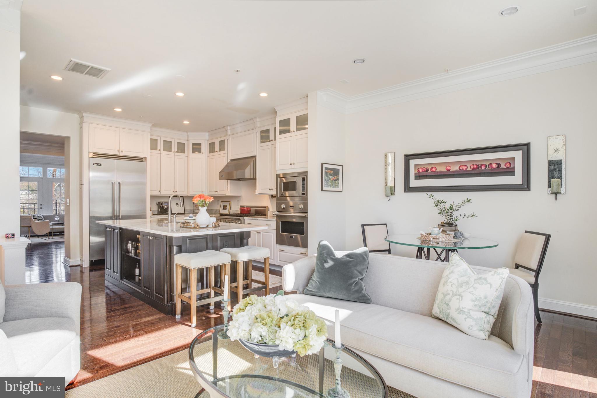 SYMPHONY PARK - Residential