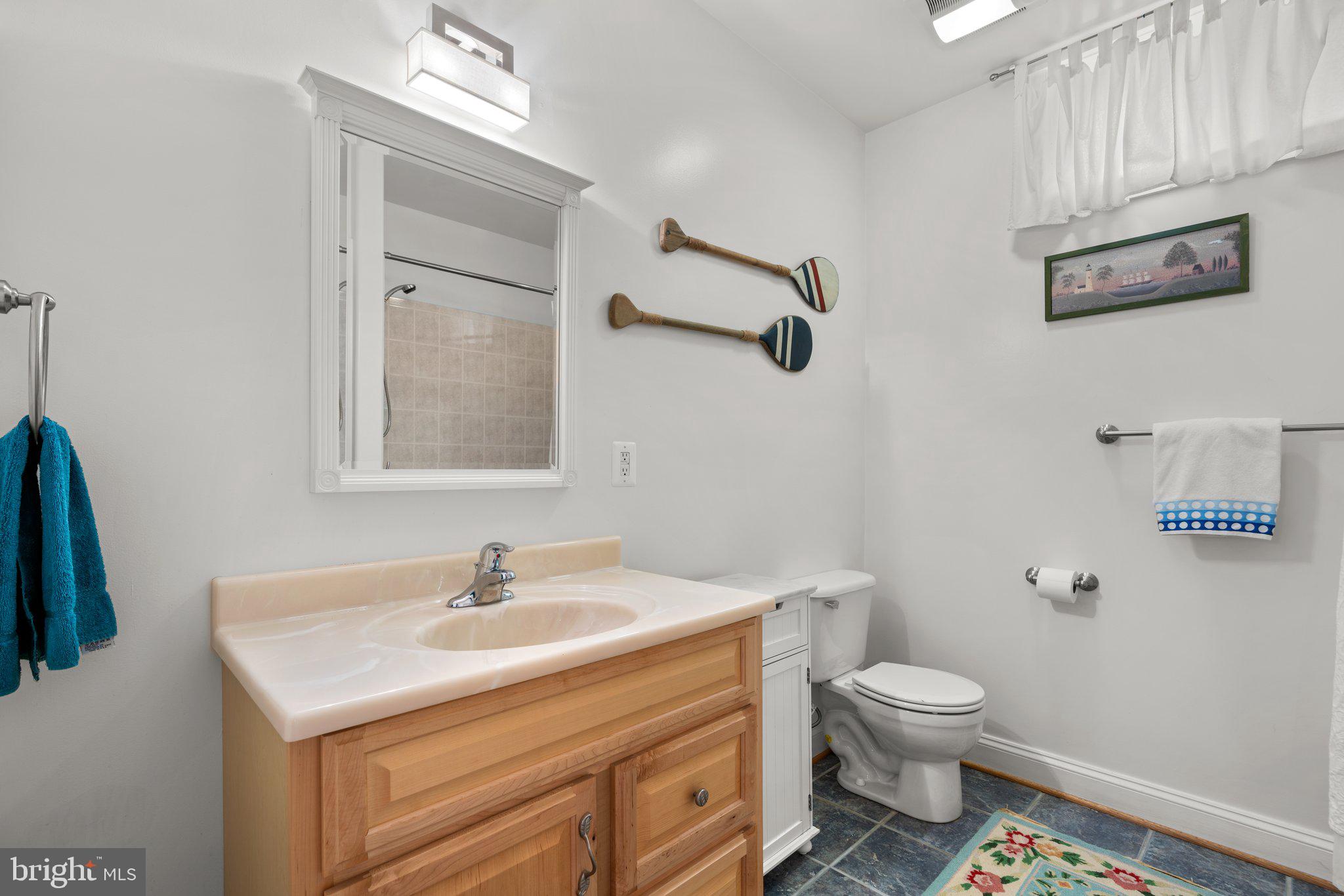 EASTPORT - Residential