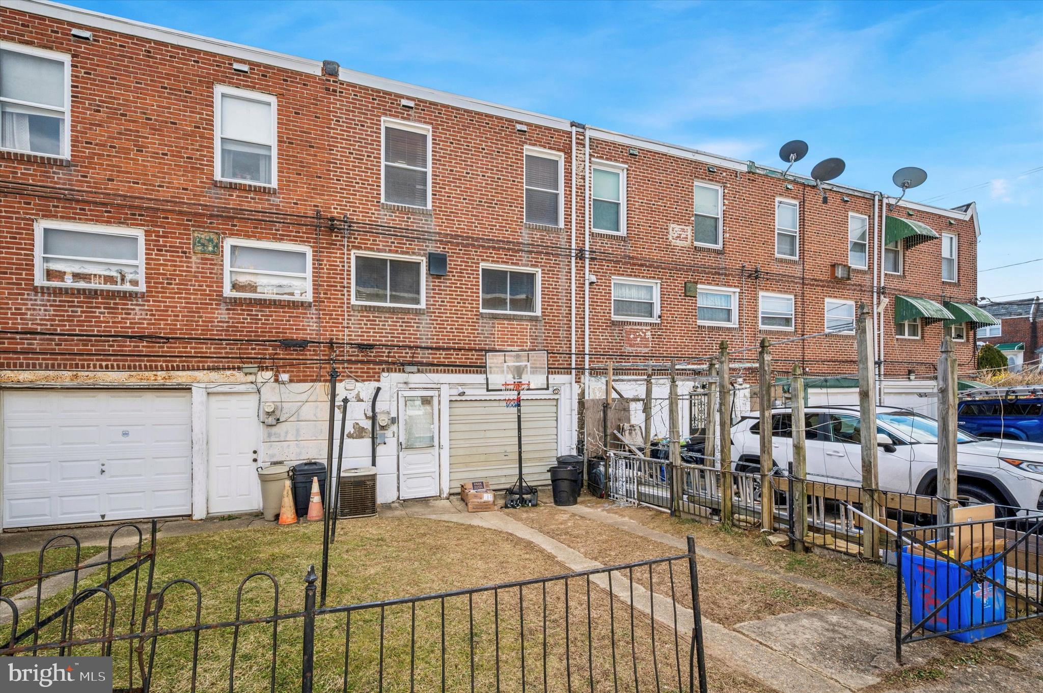 CASTOR GARDENS - Residential