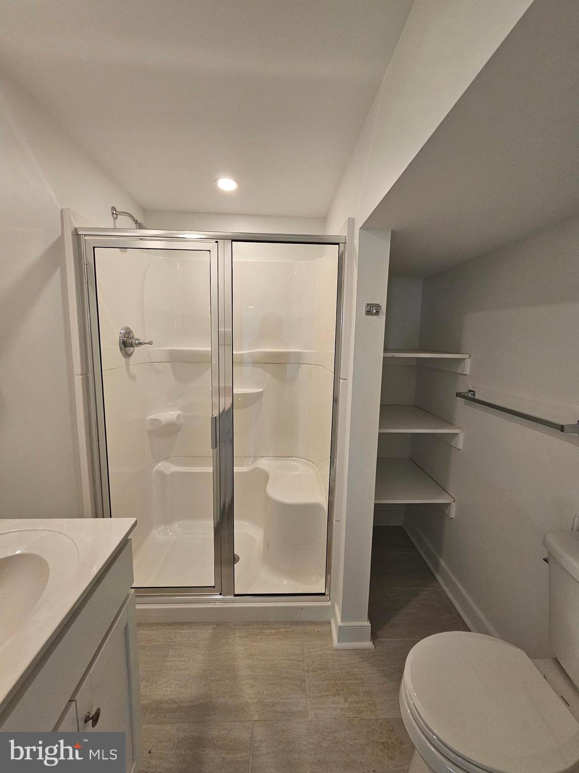 UNKNOWN - Residential Lease