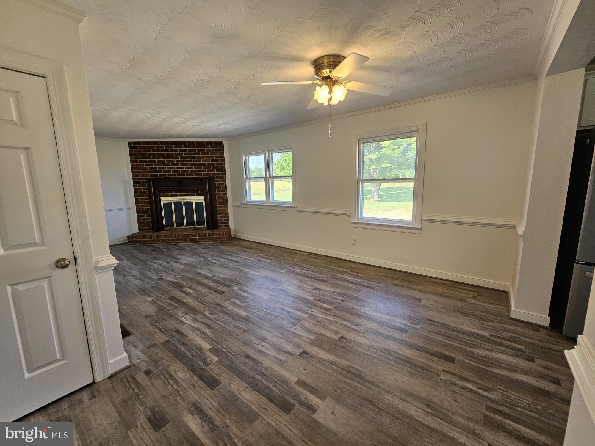 UNKNOWN - Residential Lease