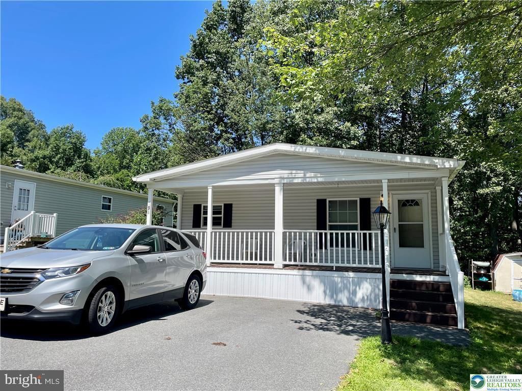 Photo of 194 Haddon Drive, MACUNGIE, PA 18062 (MLS # PABK2066630)