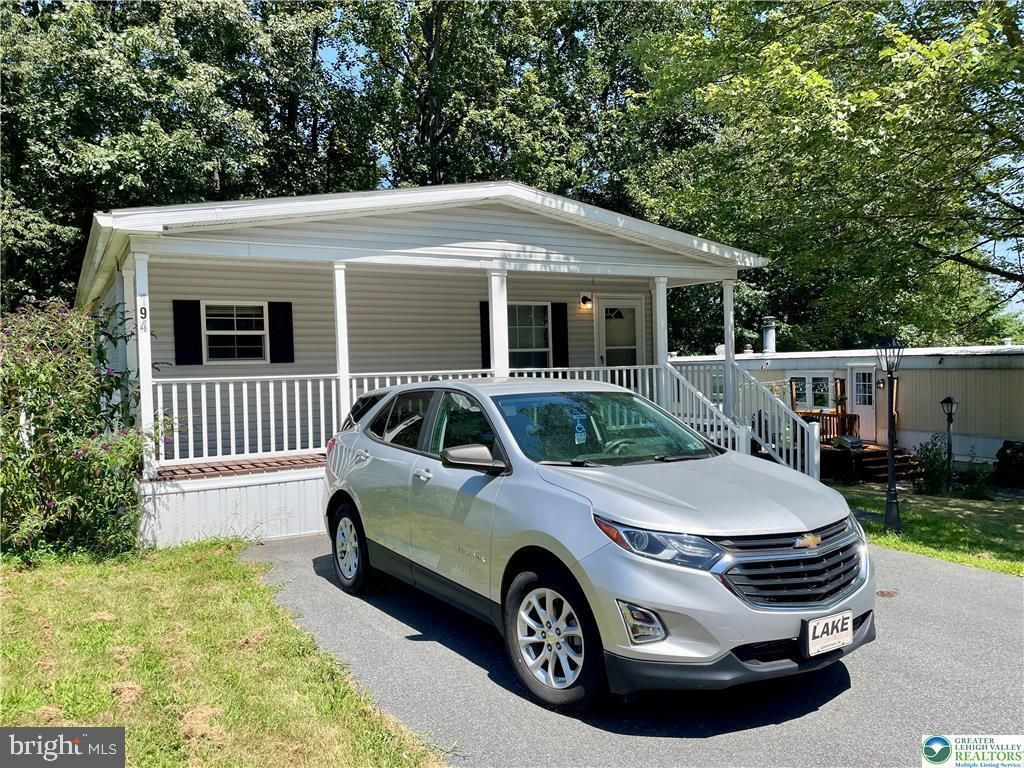 Photo of 194 Haddon Drive, MACUNGIE, PA 18062 (MLS # PABK2066630)