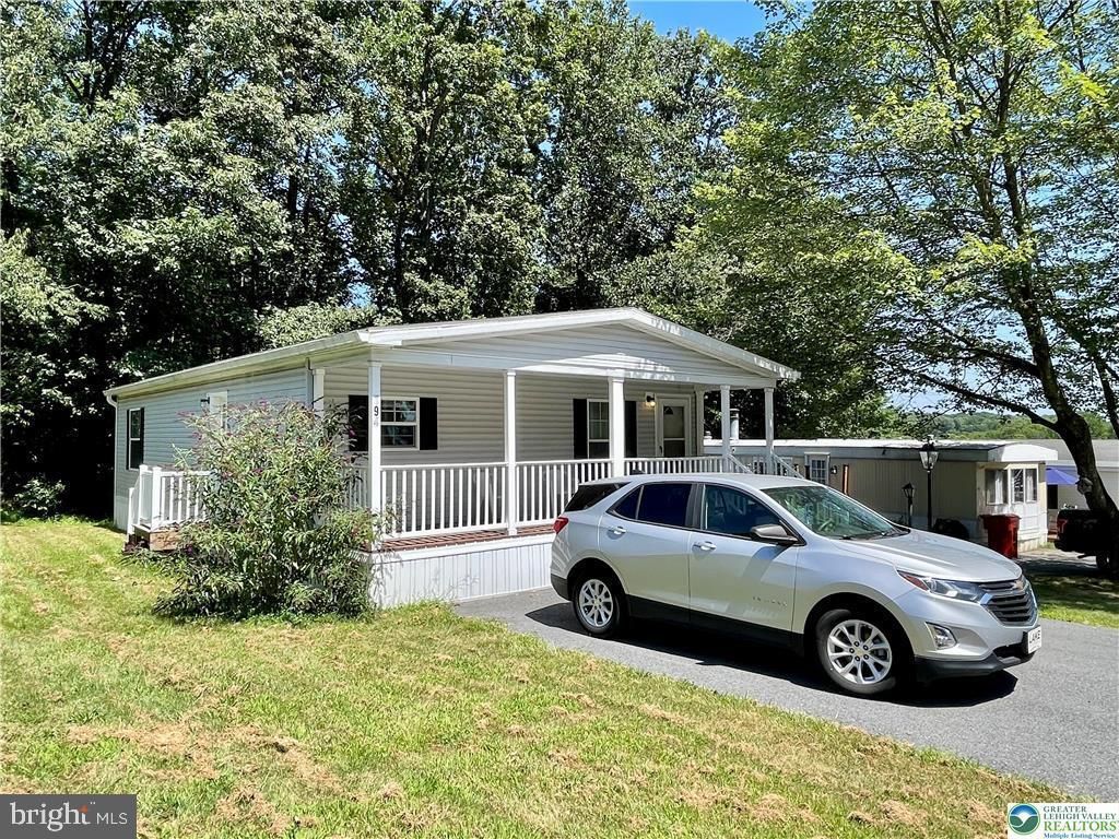 Photo of 194 Haddon Drive, MACUNGIE, PA 18062 (MLS # PABK2066630)