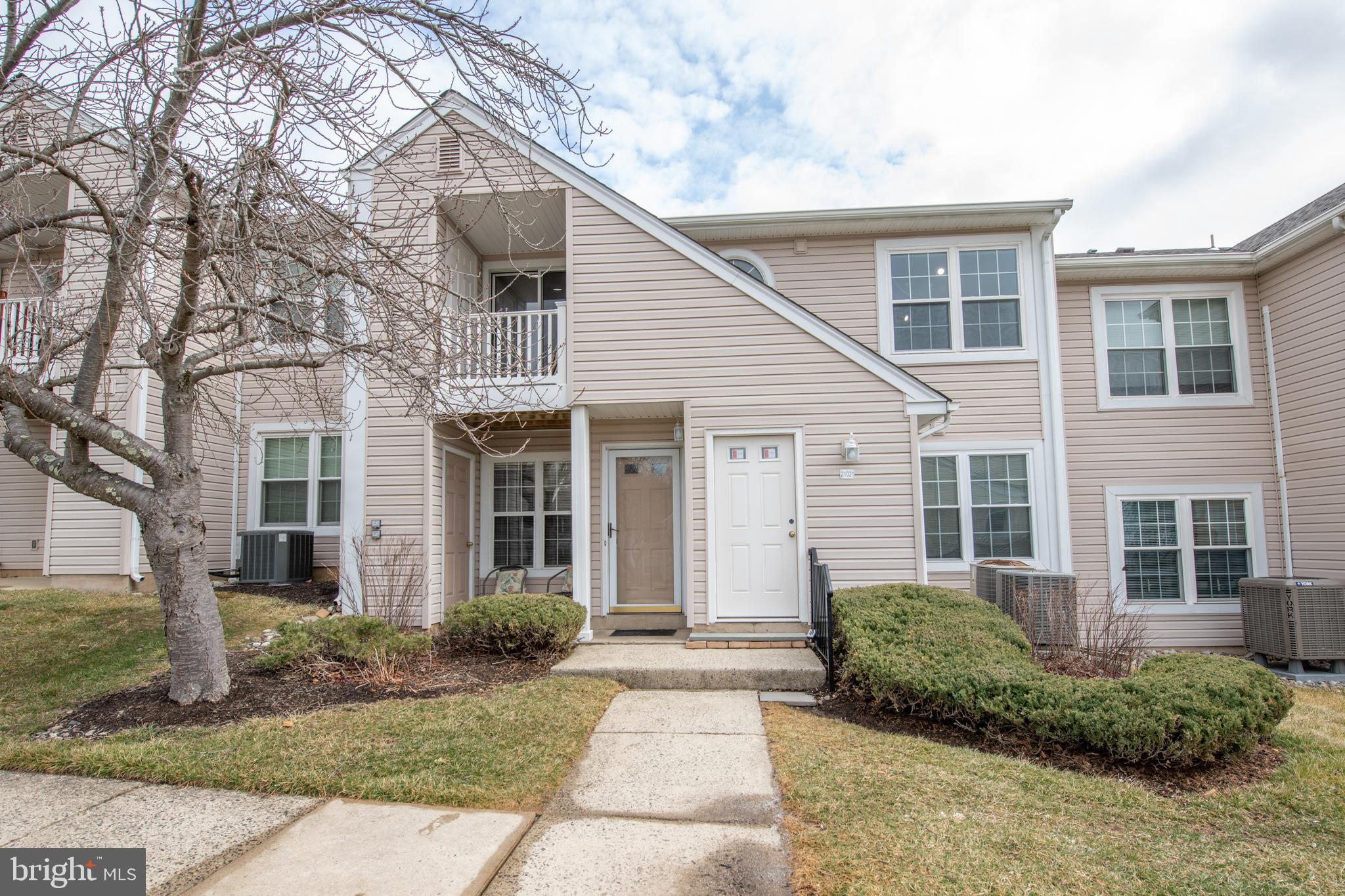 TAMERLANE - Residential