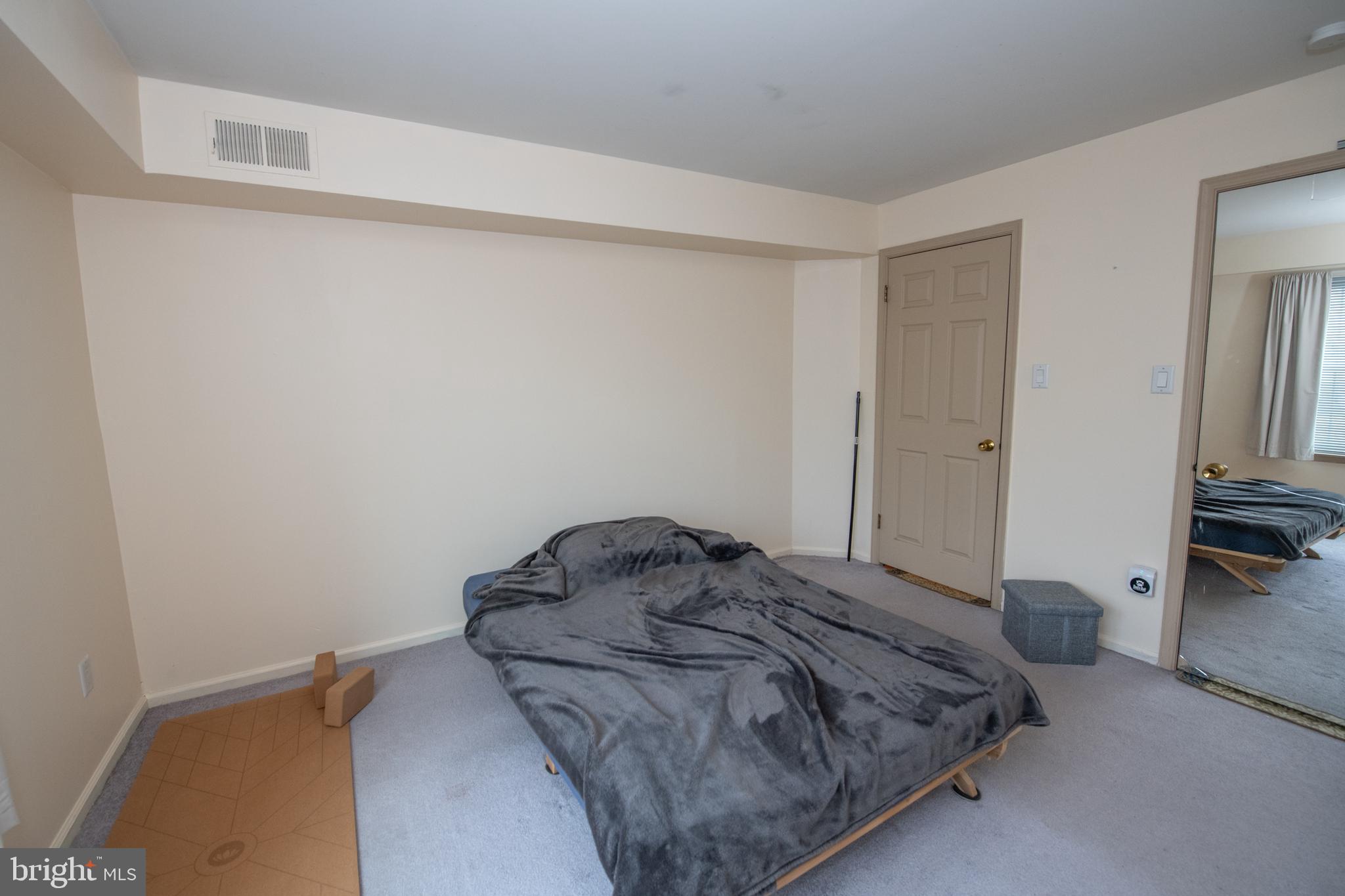 TAMERLANE - Residential