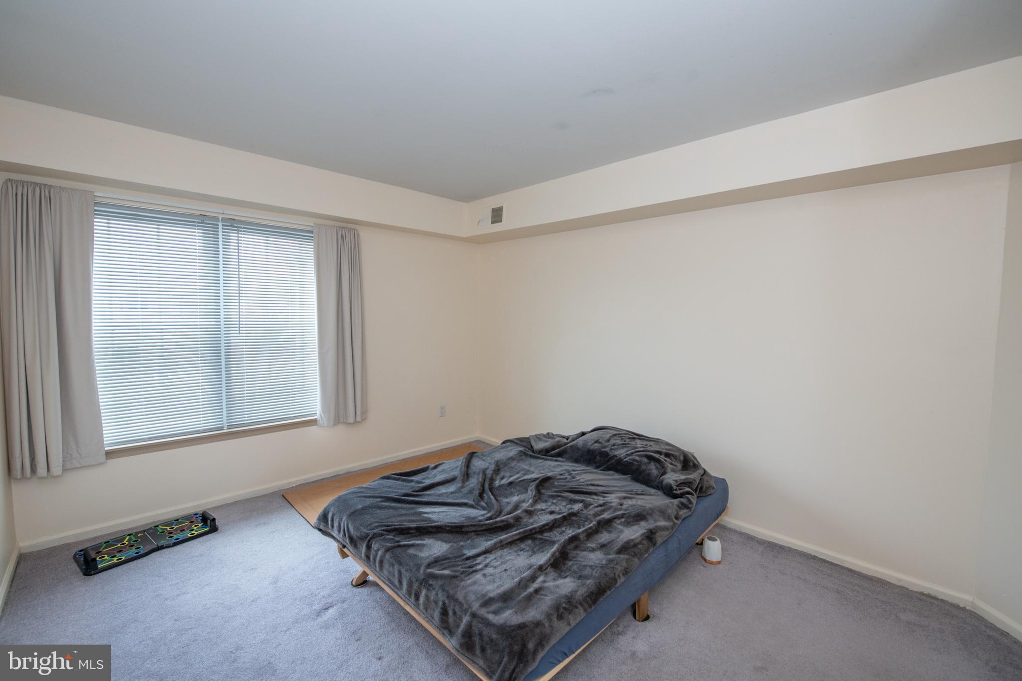 TAMERLANE - Residential