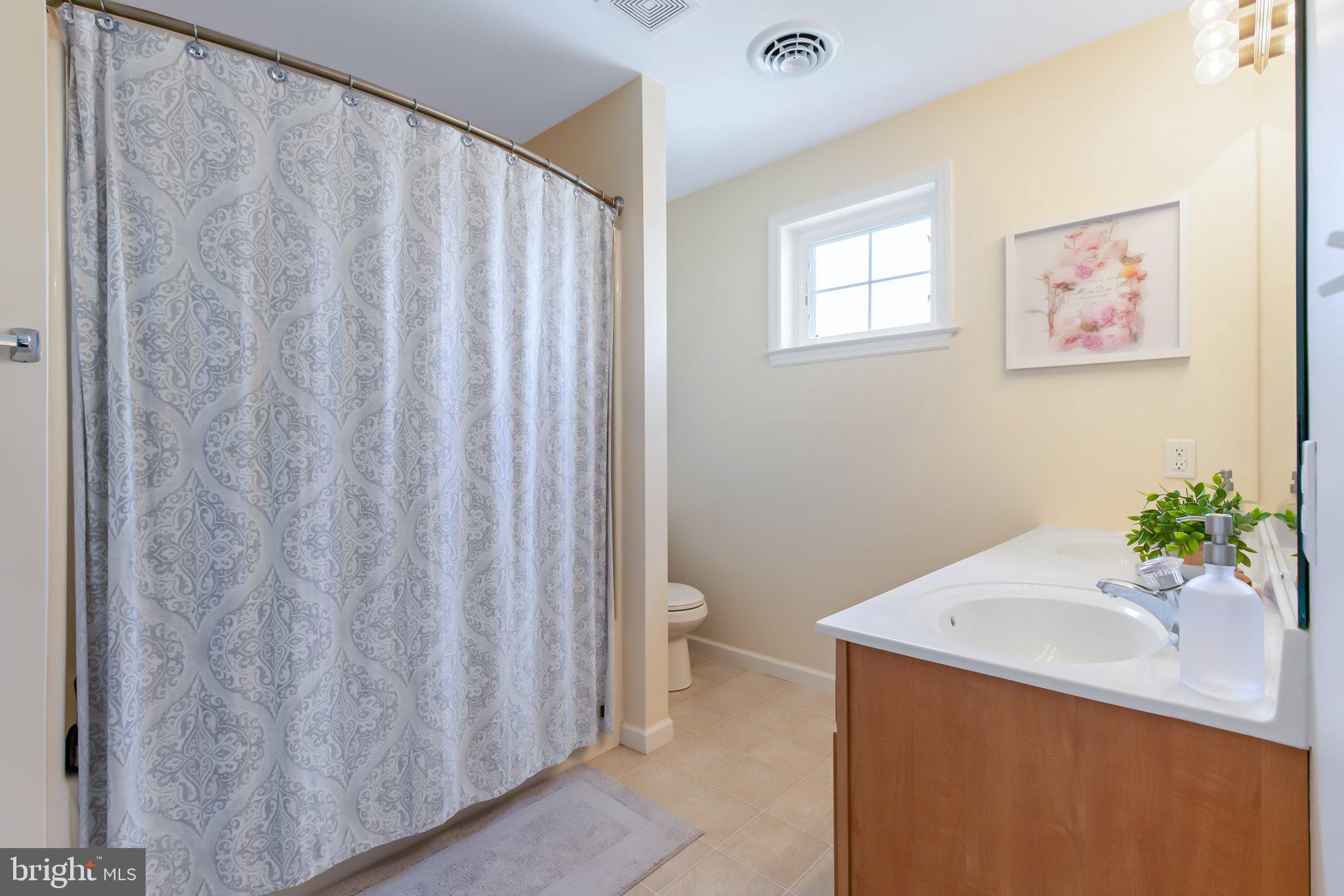 MILLSTONE VILLAGE - Residential