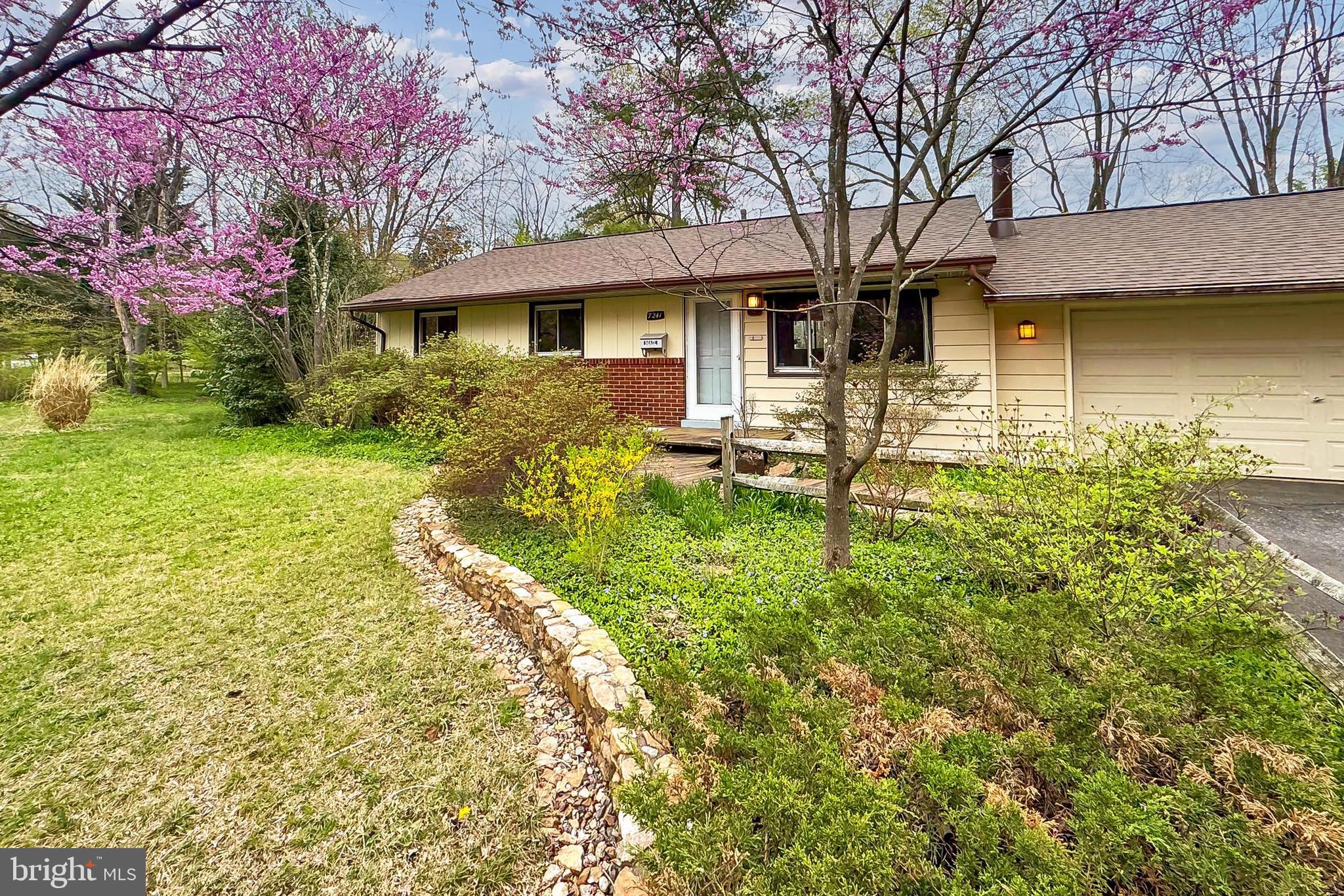 7241 VELLEX LANE