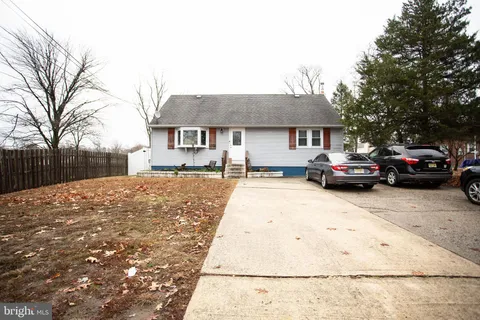 1713 Old Black Horse Pike APT B, Blackwood, NJ MLS: NJCD2110656